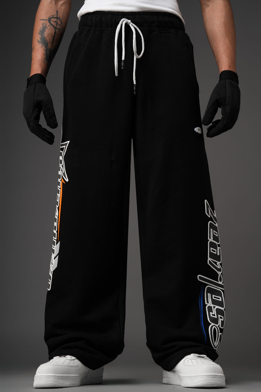 The Domin8 Trackpants