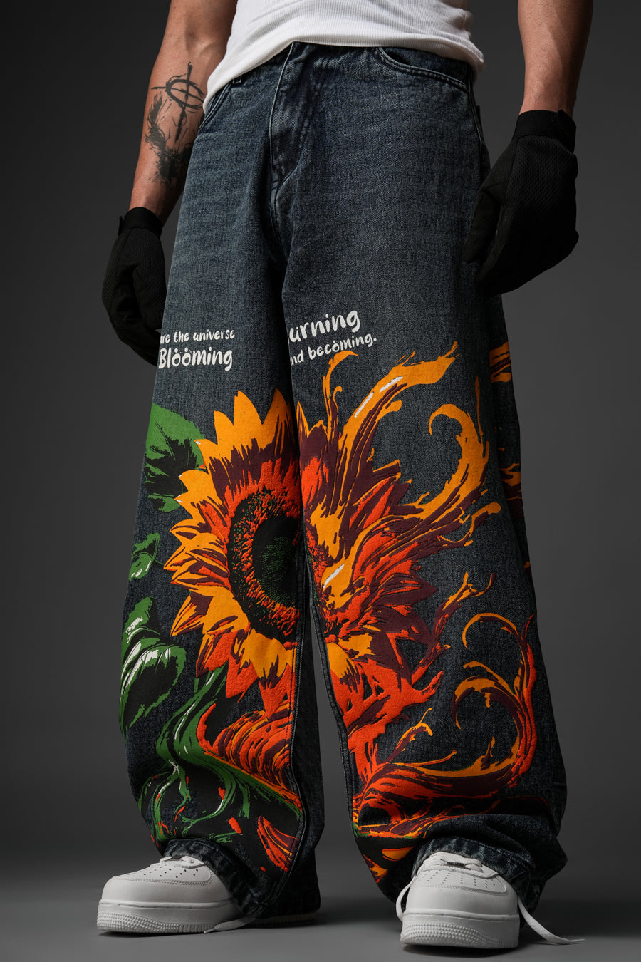 Groovee Designer Jeans Sunfire sunflower printed jeans with Baggy